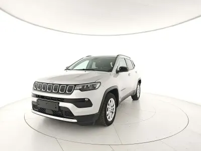 Usata Jeep Compass Limited 131 CV (96 kW) 2022 Argento SUV