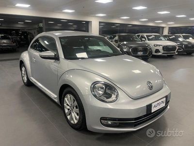 usata VW Maggiolino 1.6 TDI 105 CV Design Automatico