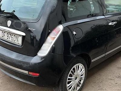 Usata Lancia Ypsilon 69 CV (50 kW) 2007 Nero Utilitaria
