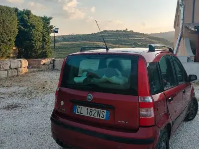 Usata Fiat Panda 69 CV (50 kW) 2004 Rosso Utilitaria