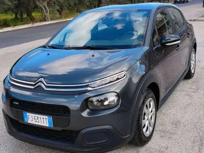 Usata Citroën C3 Feel 82 CV (60 kW) 2017 Berlina