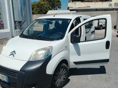 Usata Citroën Nemo 75 CV (55 kW) 2014 Bianco Monovolume
