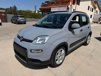 Begagnad Fiat Panda City Life 69 HK (50 kW) 2023 Grå Halvkombi