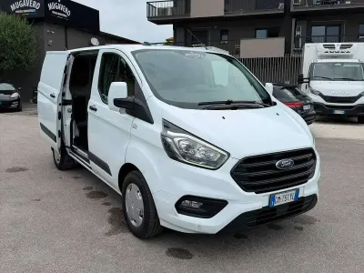 Usata Ford Transit Custom 131 CV (96 kW) 2023 Bianco Berlina