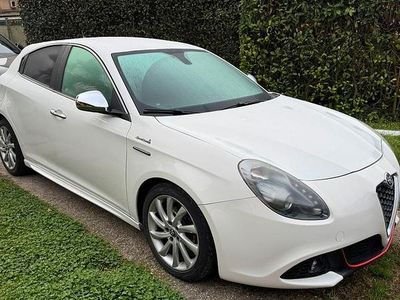 Usata Alfa Romeo Giulietta 120 CV (88 kW) 2011 Bianco Utilitaria