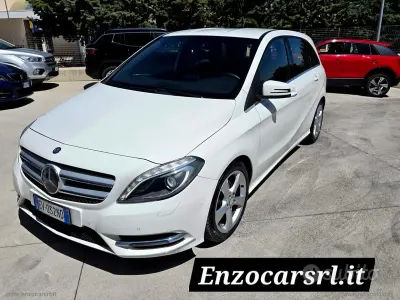 Usata Mercedes B180 Business 109 CV (80 kW) 2014 Bianco Utilitaria