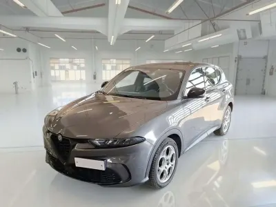 Usata Alfa Romeo Tonale Sprint 131 CV (96 kW) 2023 Grigio SUV