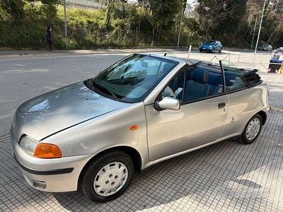 Usata Fiat Punto Cabriolet 60 CV (44 kW) 1999 Grigio Cabrio