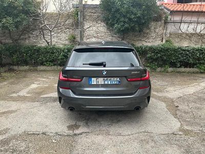 Usata BMW 318 150 CV (110 kW) 2021 Grigio Station wagon