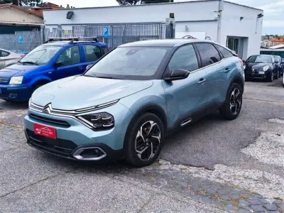 Usata Citroën C4 Shine 131 CV (96 kW) 2024 Verde SUV
