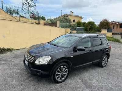 Usata Nissan Qashqai +2 Visia 106 CV (77 kW) 2010 Nero SUV