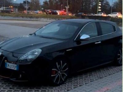 Nero Usata 2012 Alfa Romeo Giulietta Veloce Utilitaria | 6000 € (Buon prezzo)