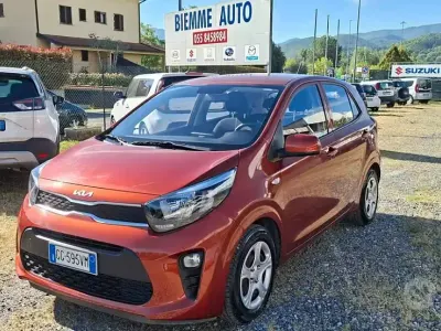Usata Kia Picanto Urban 65 CV (47 kW) 2022 Arancione Utilitaria