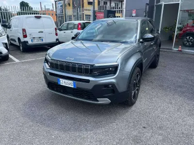 Usata Jeep Avenger Summit 101 CV (74 kW) 2025 Grigio SUV