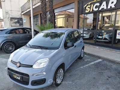 Usata Fiat Panda 69 CV (50 kW) 2022 Gray Utilitaria