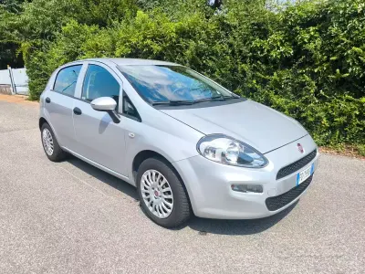 Usata Fiat Punto Evo 69 CV (50 kW) 2016 Grigio Utilitaria