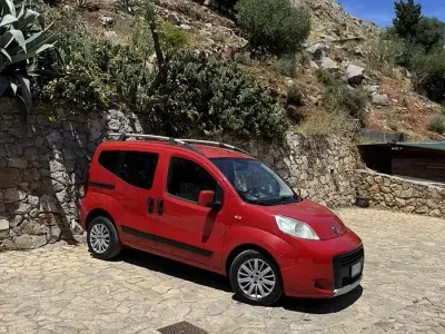 Usata Fiat Qubo Trekking 95 CV (69 kW) 2010 Rosso Monovolume