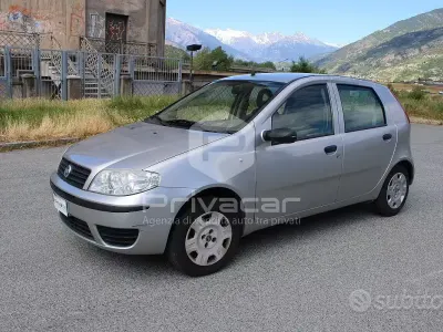 Usata Fiat Punto Active 60 CV (44 kW) 2006 Grigio Utilitaria