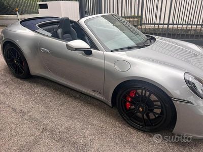 Usata Porsche 992 2024 Grigio Cabrio