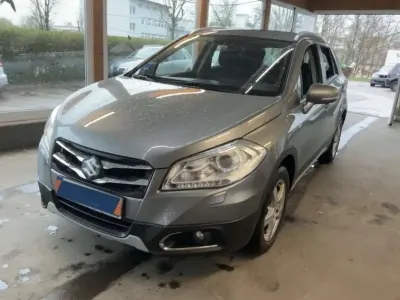 Usata Suzuki SX4 S-Cross Comfort 120 CV (88 kW) 2016 Grigio SUV