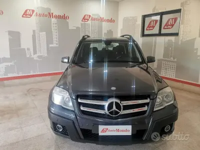 Usata Mercedes GLK320 224 CV (164 kW) 2008 Grigio SUV