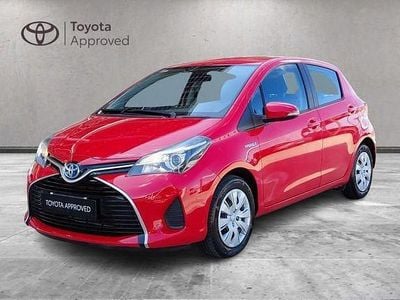 Usata Toyota Yaris Hybrid Cool 2016 Rosso Berlina