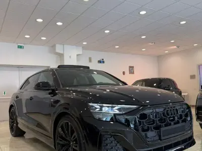 Nuova Audi Q8 S-Line 285 CV (209 kW) 2026 Nero SUV
