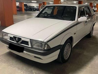 Usata Alfa Romeo 75 148 CV (108 kW) 1991 Berlina