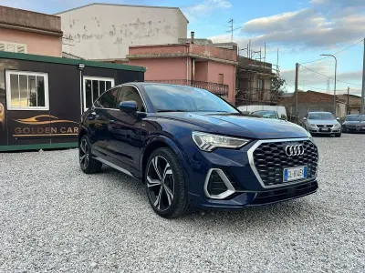 Begagnad Audi Q3 S-Line 140 HK (102 kW) 2022 Blå SUV