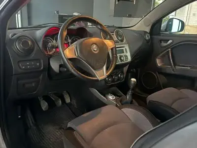 Usata Alfa Romeo MiTo Distinctive 120 CV (88 kW) 2009 Utilitaria