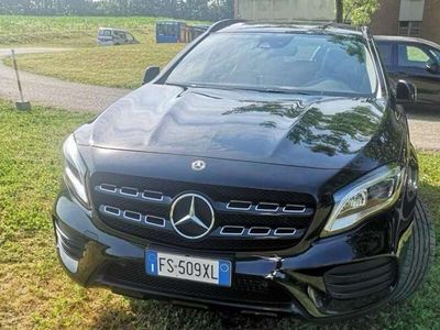 usata Mercedes GLA200 Night Edition auto