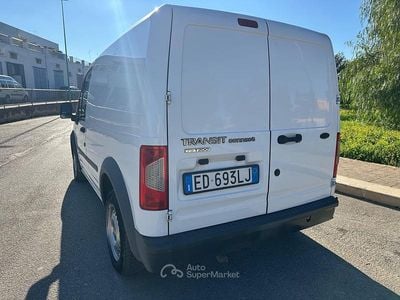 Begagnad Ford Transit Connect 90 HK (66 kW) 2010 Vit Minibuss