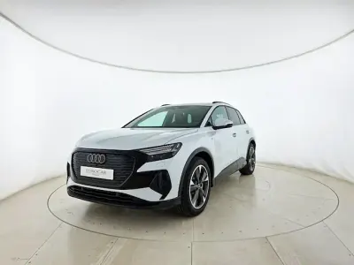 Käytetty Audi Q4 e-tron S-Line 210 kW (286 HP) 2024 Valkoinen Katumaasturi