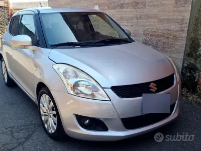 Usata Suzuki Swift 94 CV (69 kW) 2011 Grigio Utilitaria