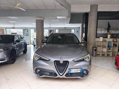 Usata Alfa Romeo Stelvio Executive 190 CV (139 kW) 2019 Grigio SUV