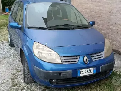 Usata Renault Scenic E-Tech 120 CV (88 kW) 2005 Blu Monovolume