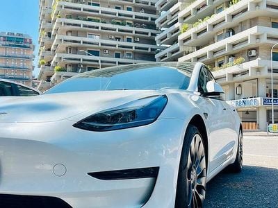 Bianco Usata 2023 Tesla Model 3 Performance Berlina | 34.000 € (Buon prezzo)