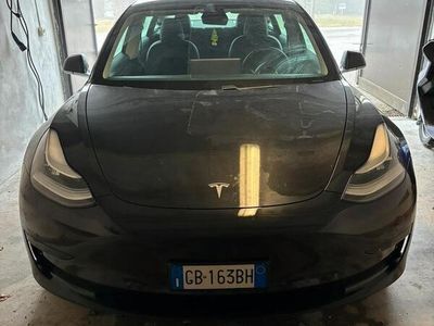 usata Tesla Model 3 Standard Range