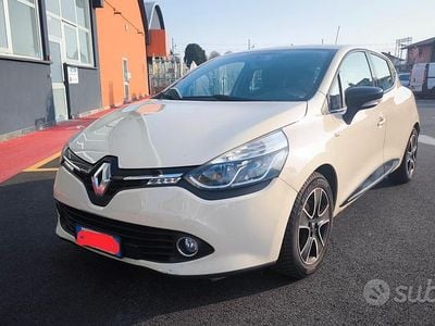 Usata Renault Clio IV 90 CV (66 kW) 2016 Marrone Berlina