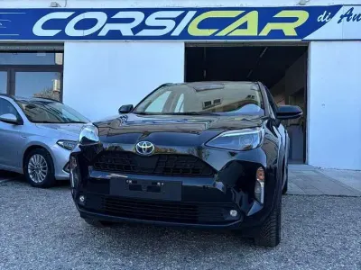 Gebraucht Toyota Yaris Cross Business Edition 92 PS (67 kW) 2022 Schwarz SUV