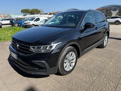 Usata VW Tiguan 150 CV (110 kW) 2023 Nero SUV