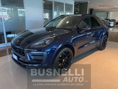 Usata Porsche Macan 265 CV (194 kW) 2022 Blu notte SUV