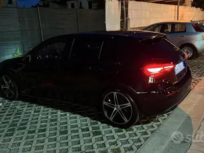 Usata Mercedes 180 Advanced 116 CV (85 kW) 2024 Nero Berlina