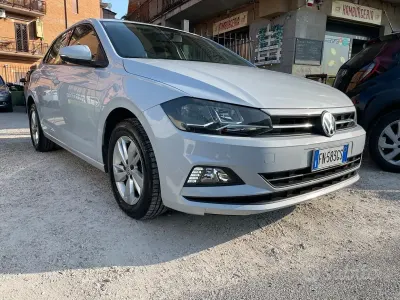 Usata VW Polo 80 CV (58 kW) 2017 Grigio Berlina