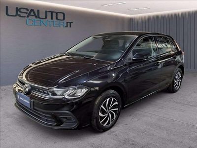 Usata VW Polo Life 95 CV (69 kW) 2023 Deep black perlato Utilitaria