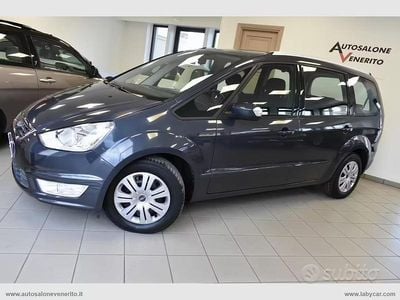 Begagnad Ford Galaxy Titanium 163 HK (119 kW) 2013 Grå Minibuss