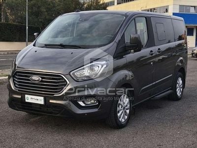 Usata Ford Tourneo Custom Titanium 131 CV (96 kW) 2020 Grigio Furgone