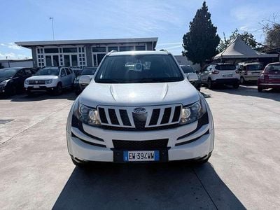 Usata Mahindra XUV500 140 CV (102 kW) 2014 Bianco SUV