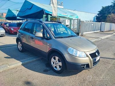 Usata Fiat Sedici Emotion 107 CV (78 kW) 2009 Beige SUV