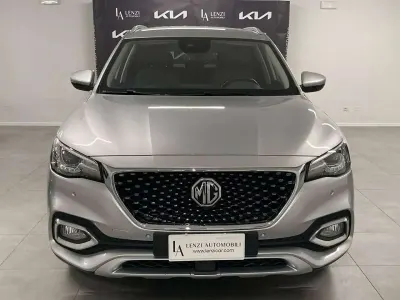 Usata MG HS Luxury 162 CV (119 kW) 2023 Argento SUV